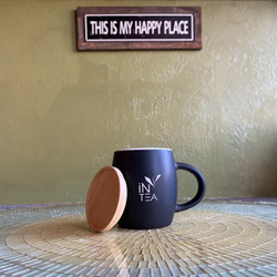iN-TEA Logo Mug with bamboo lid/coaster