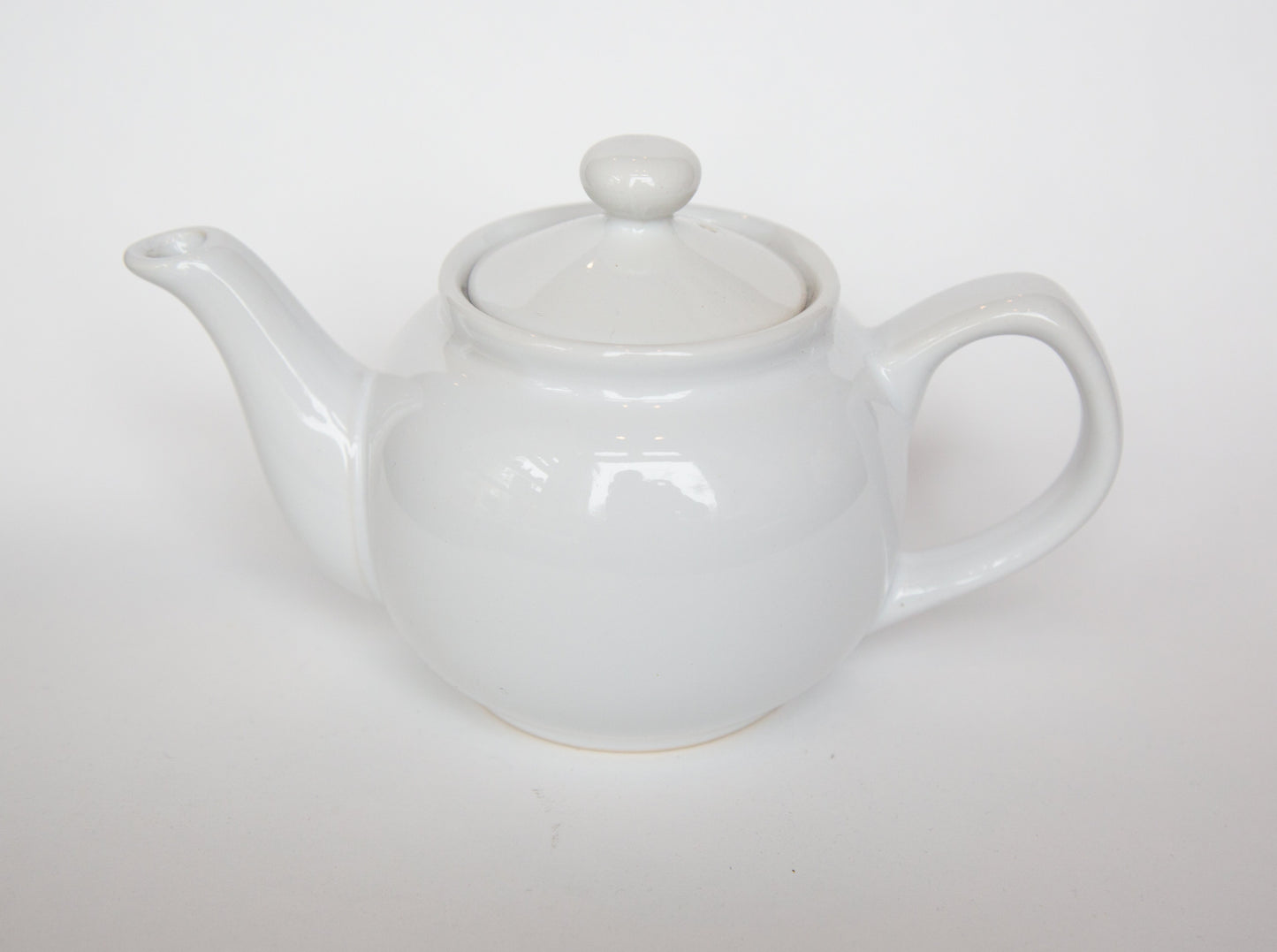 Small Metro Teapot White